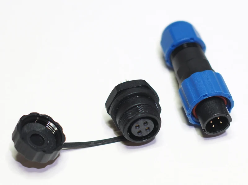 SP13 connector, 4-pin, male plug